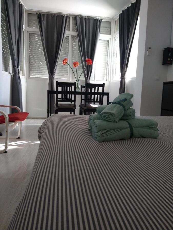 Amplio Estudio,Vista Mar Y Montana, A Pasos Del Centro ตอร์เรโมลิโนส ภายนอก รูปภาพ