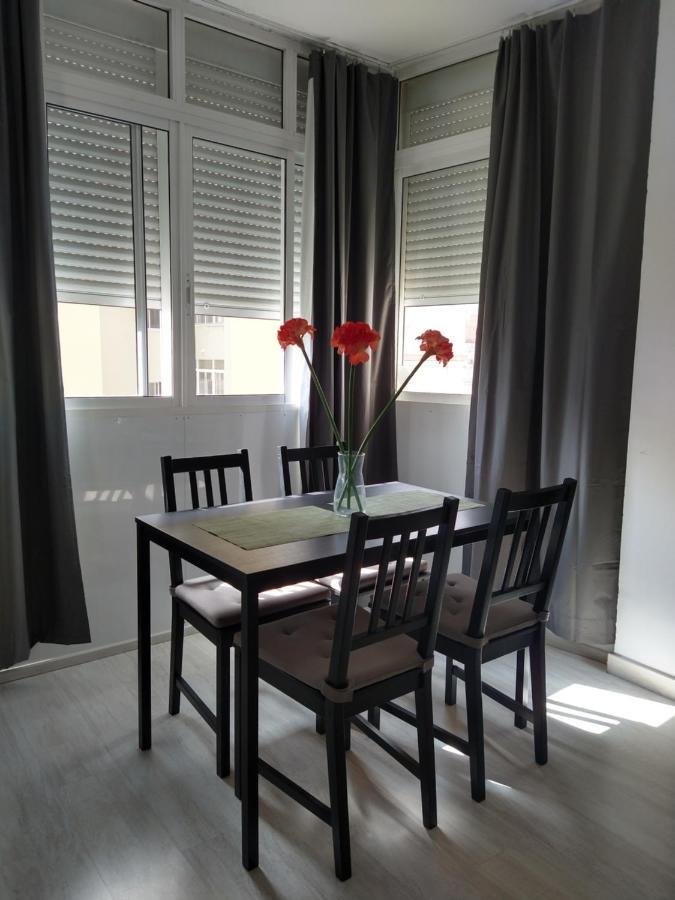 Amplio Estudio,Vista Mar Y Montana, A Pasos Del Centro ตอร์เรโมลิโนส ภายนอก รูปภาพ