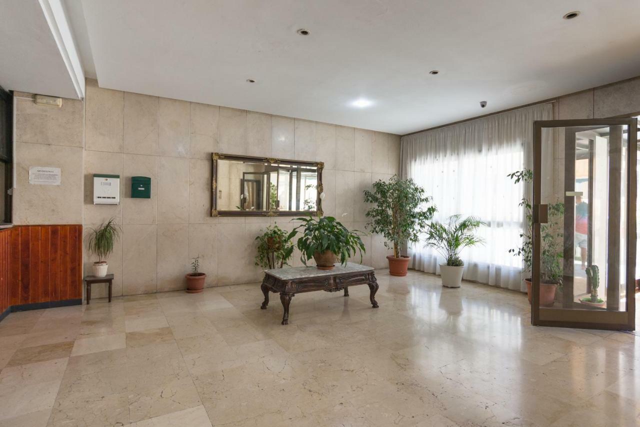 Amplio Estudio,Vista Mar Y Montana, A Pasos Del Centro ตอร์เรโมลิโนส ภายนอก รูปภาพ