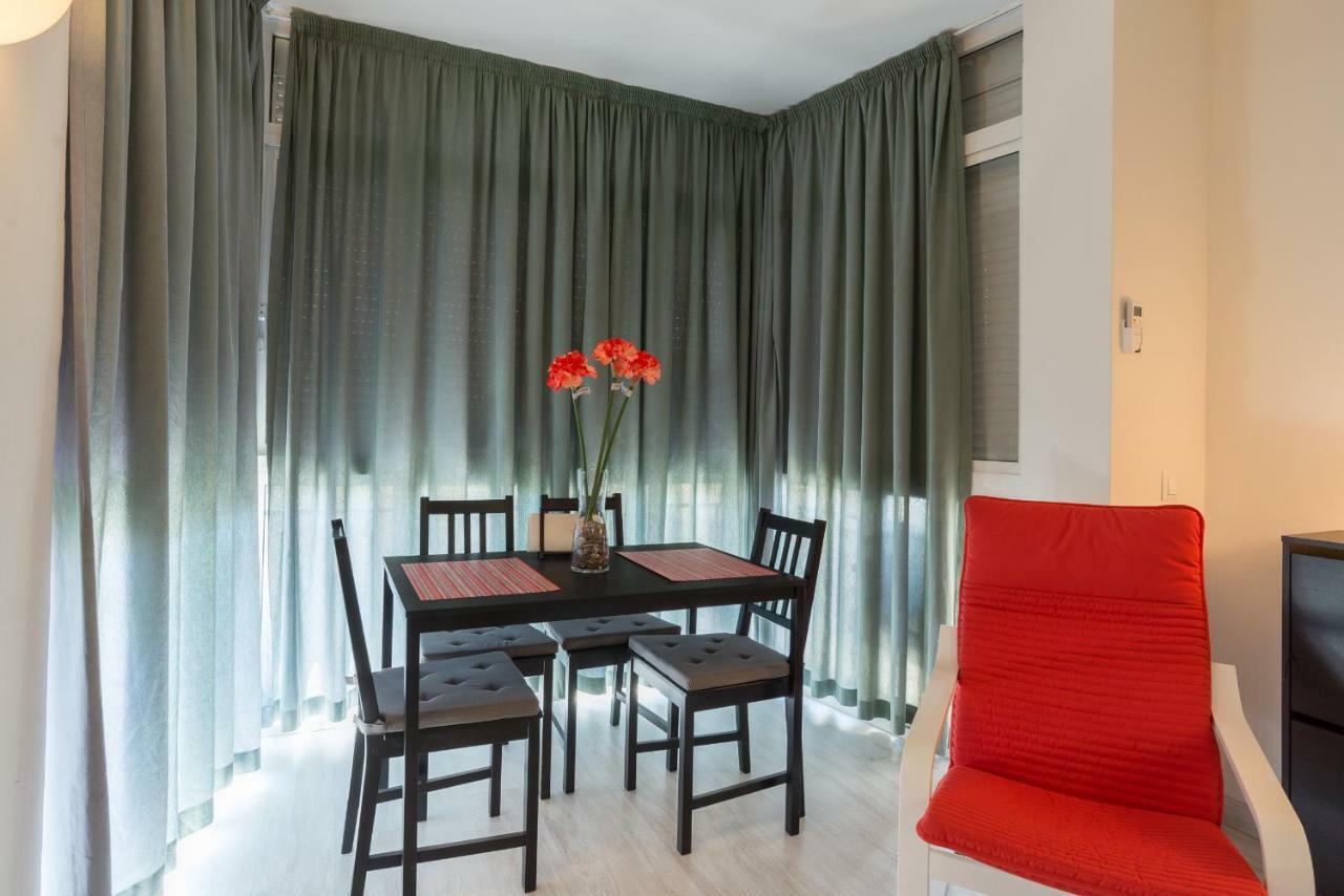 Amplio Estudio,Vista Mar Y Montana, A Pasos Del Centro ตอร์เรโมลิโนส ภายนอก รูปภาพ
